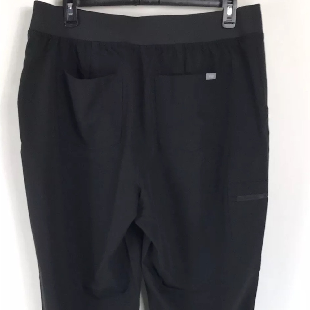 COPY - FIGS Black Zamora Joggers